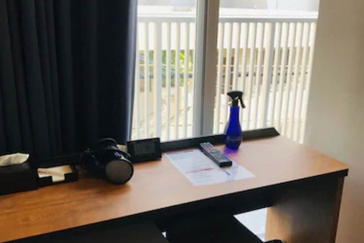 Room 14 of 35
