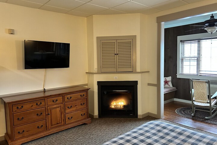 Room 153 of 259
