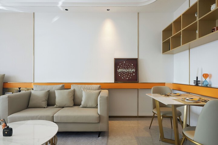 Room 14 of 23