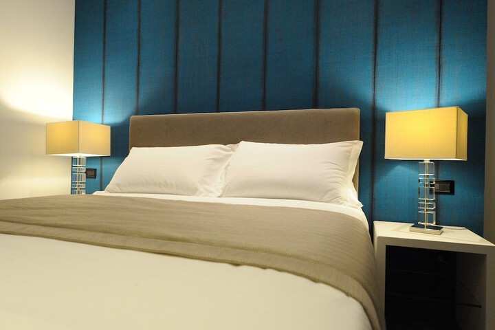 Room 3 of 42