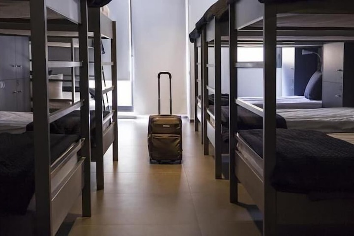 Room 17 of 42