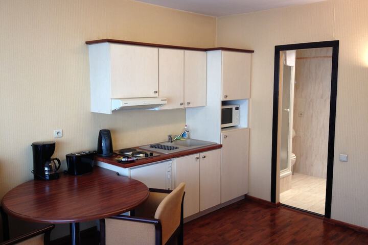 Private kitchenette