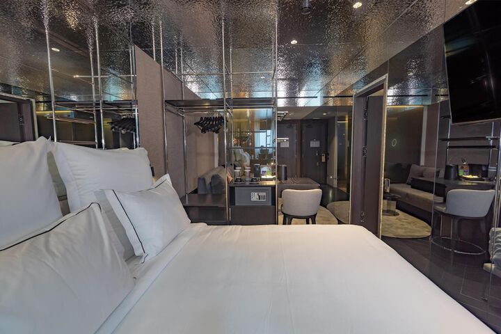 Room 21 of 91