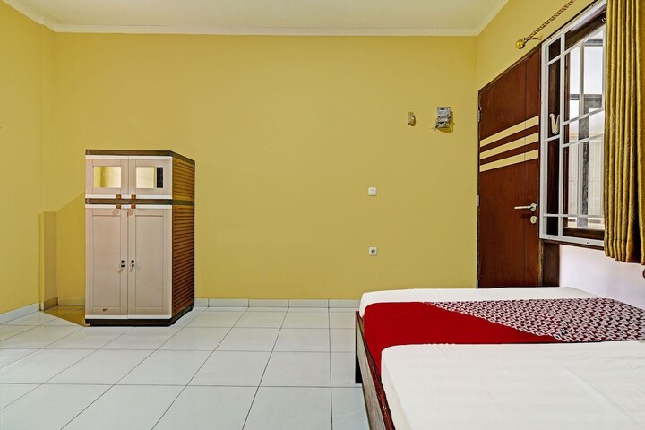 Room 17 of 26