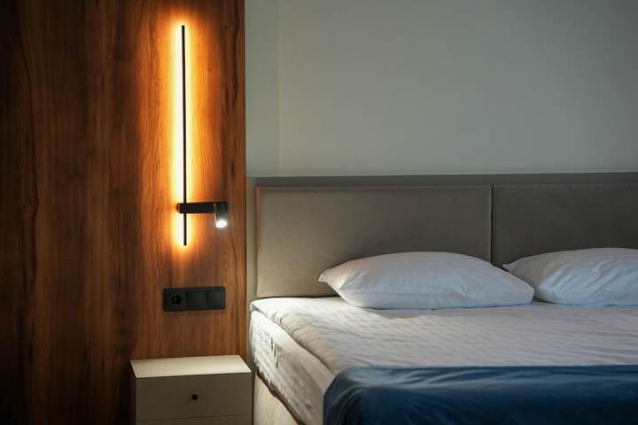 Room 46 of 67