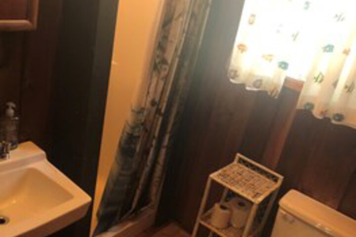 Room 2 of 14
