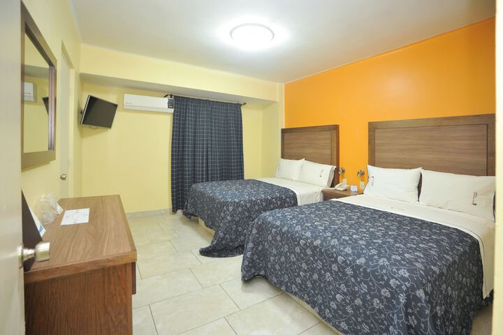 Room 4 of 11