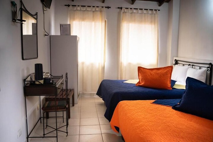 Room 10 of 49