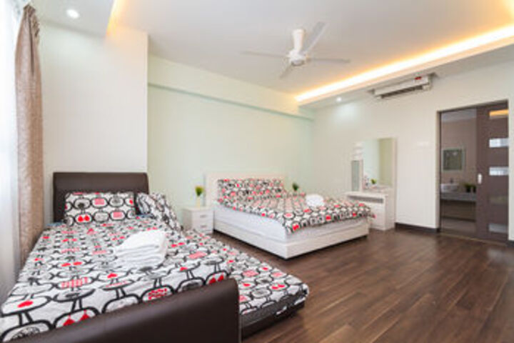 Room 14 of 52