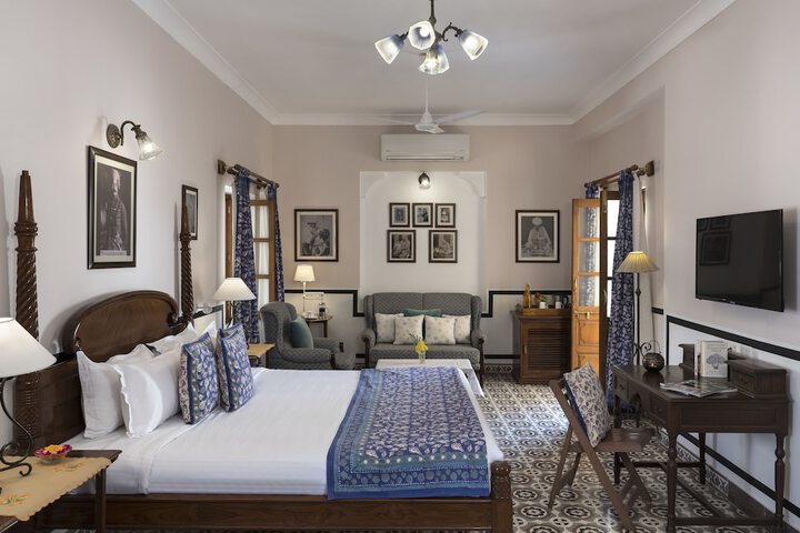Room 4 of 31