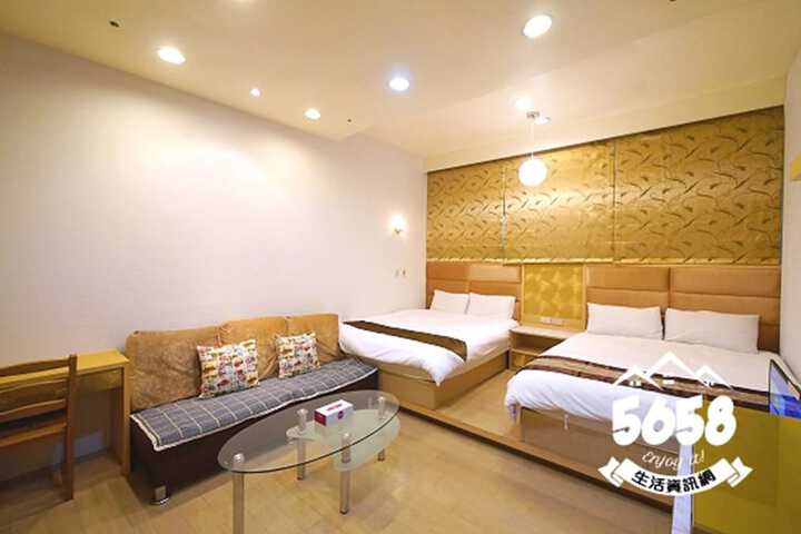 Room 2 of 58