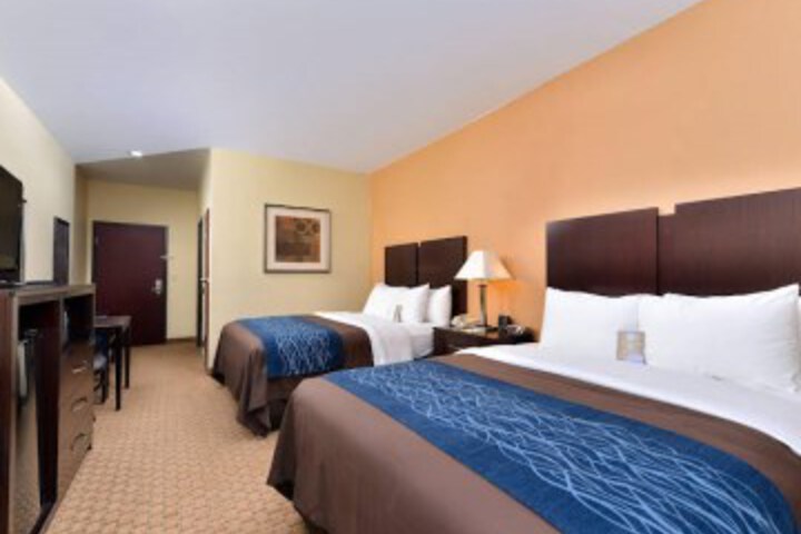 Suite 33 of 40