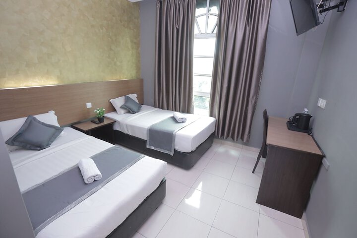 Room 19 of 46