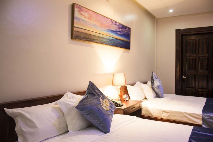 Room 21 of 87