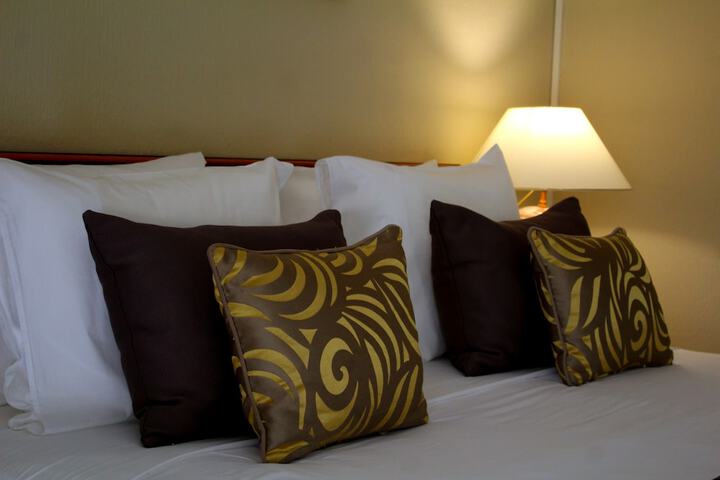 Room 15 of 78