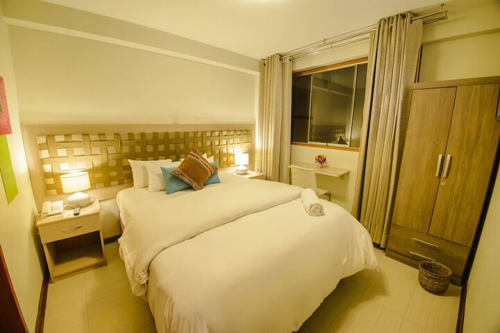 Room 35 of 68