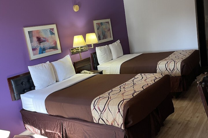 Room 21 of 91