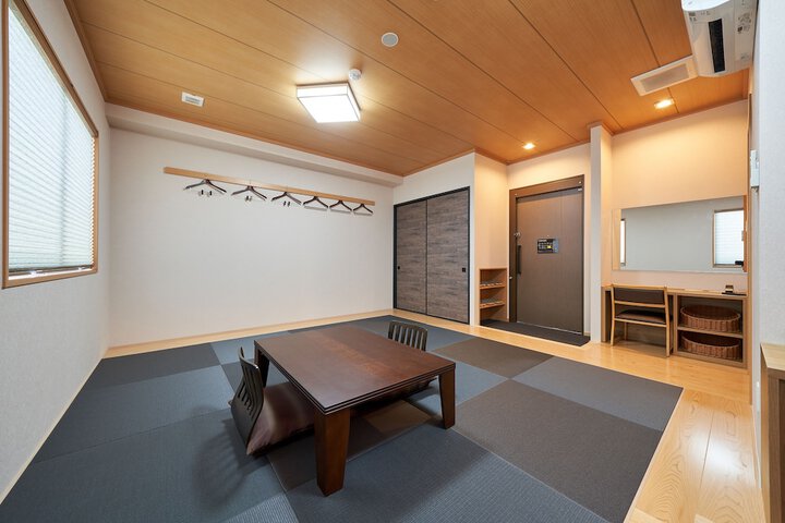 Room 18 of 54