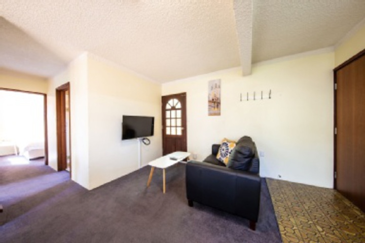 Room 251 of 693