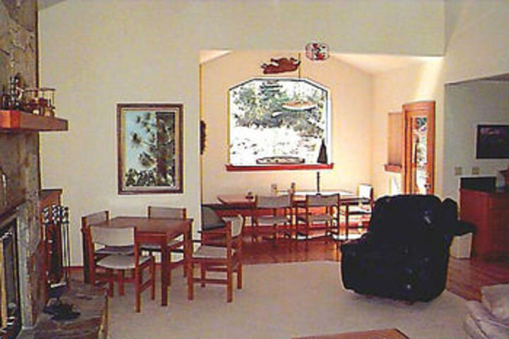 Room 2 of 4