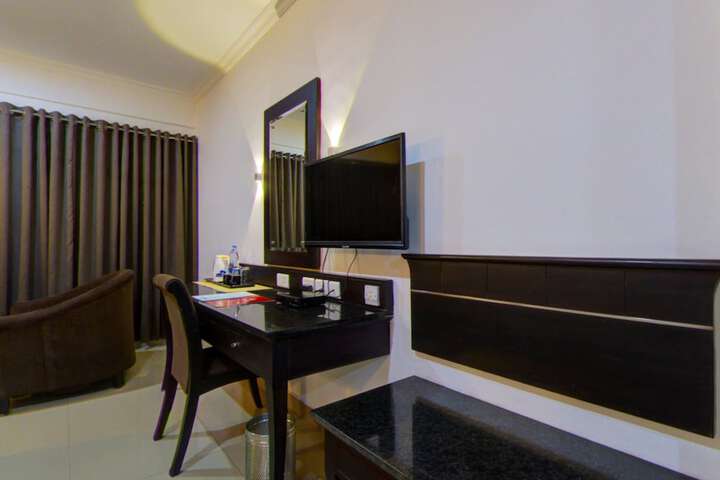 Room 26 of 61