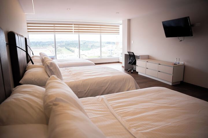 Room 27 of 32