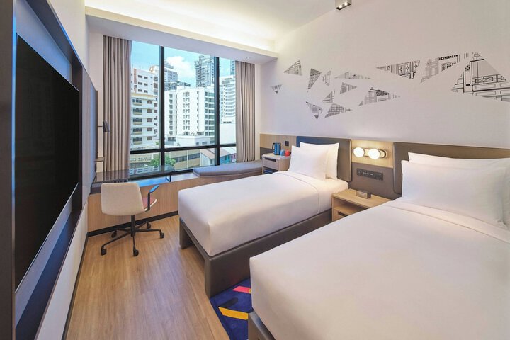 Room 14 of 64