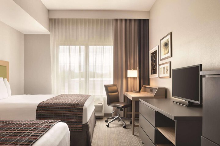 Room 11 of 26