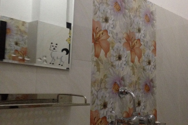 Room 25 of 94