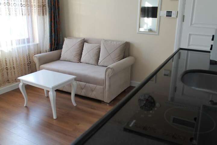 Room 18 of 36