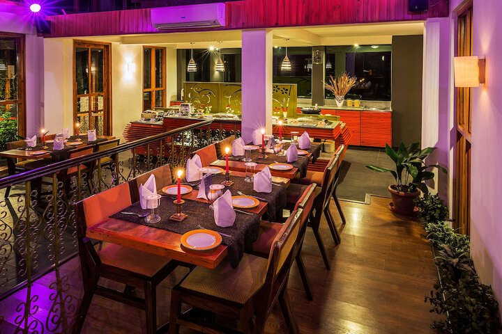 Dining 58 of 120