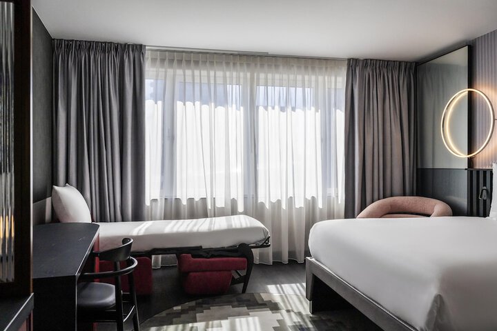 Room 22 of 58