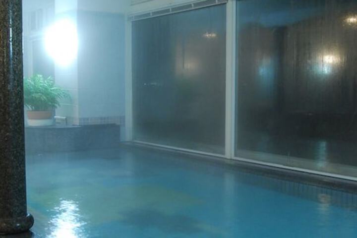 Hotel Pool