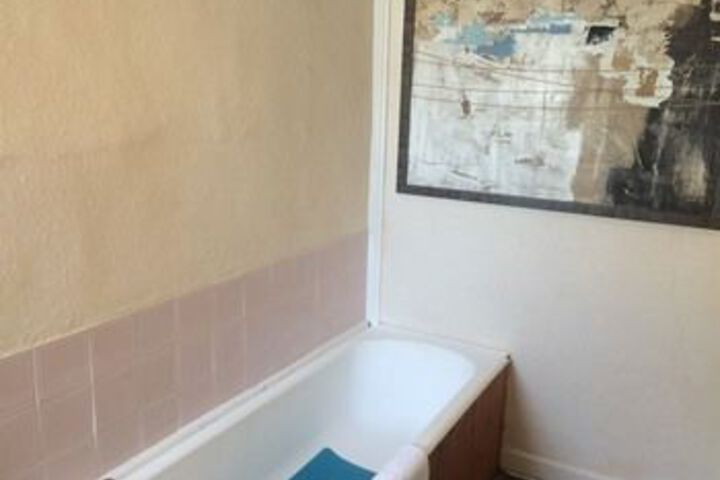 Room 4 of 58