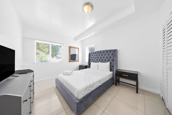 Room 18 of 65