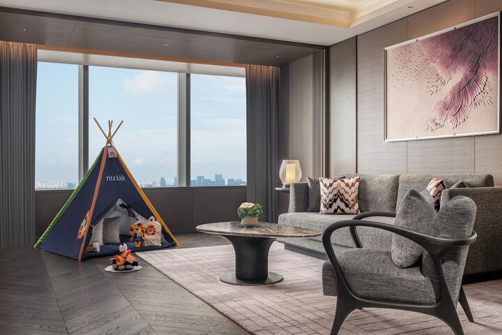 Room 21 of 74