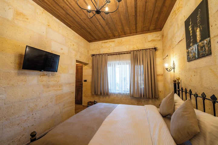 Room 70 of 120