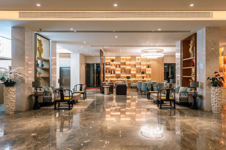 Hotel Interior 3 of 37