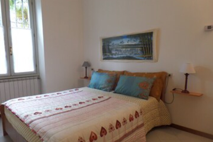 Room 33 of 33
