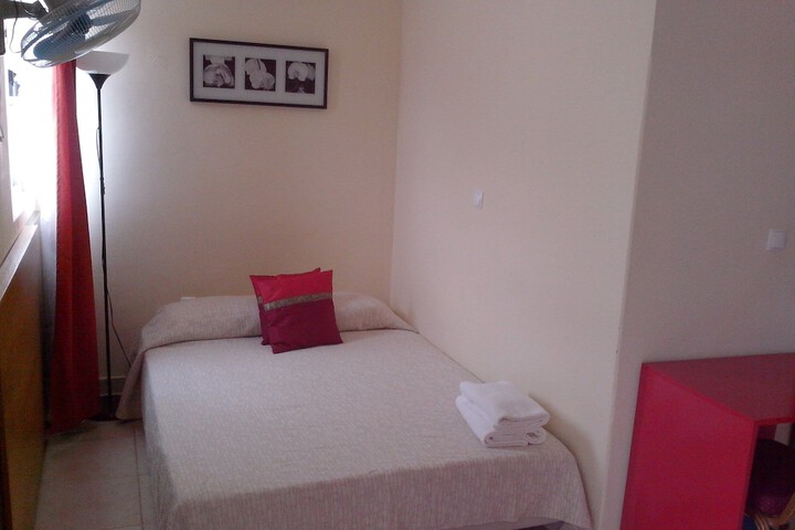 Room 11 of 22