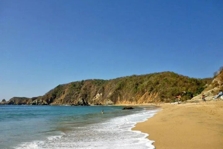 Beach 13 of 22