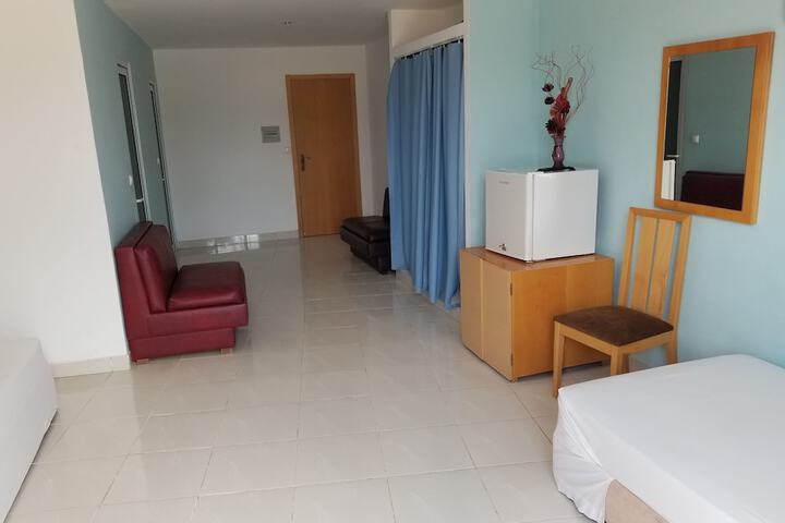 Room 8 of 26