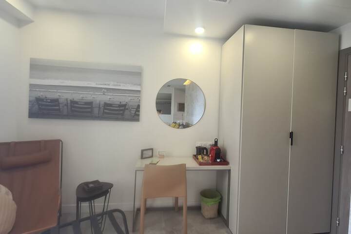 Room 36 of 118
