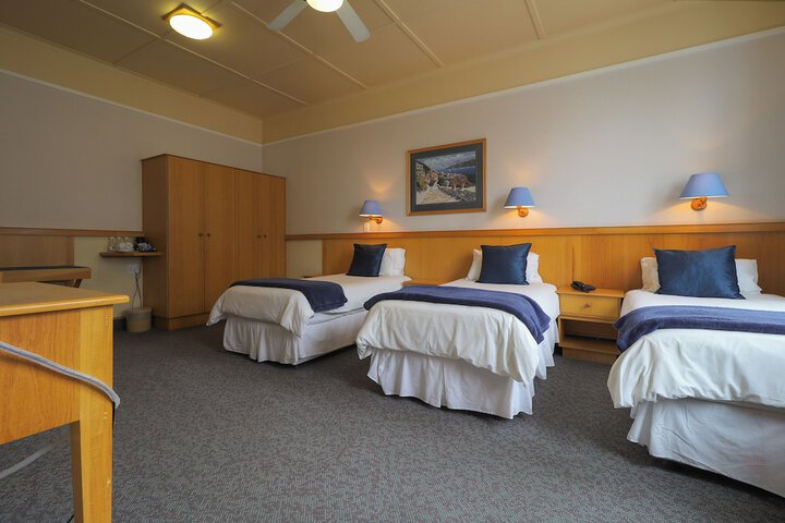 Room 15 of 68