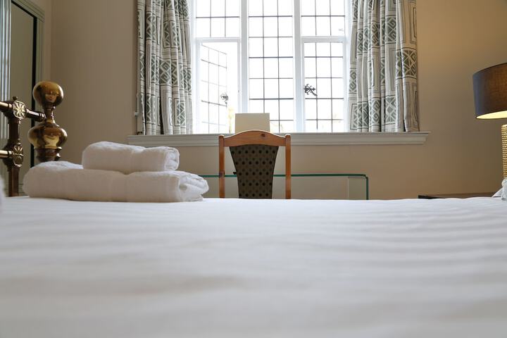 Room 29 of 136