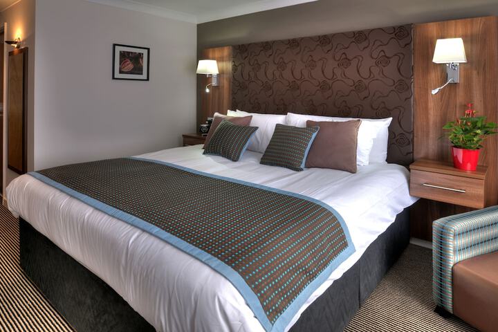 Room 14 of 46