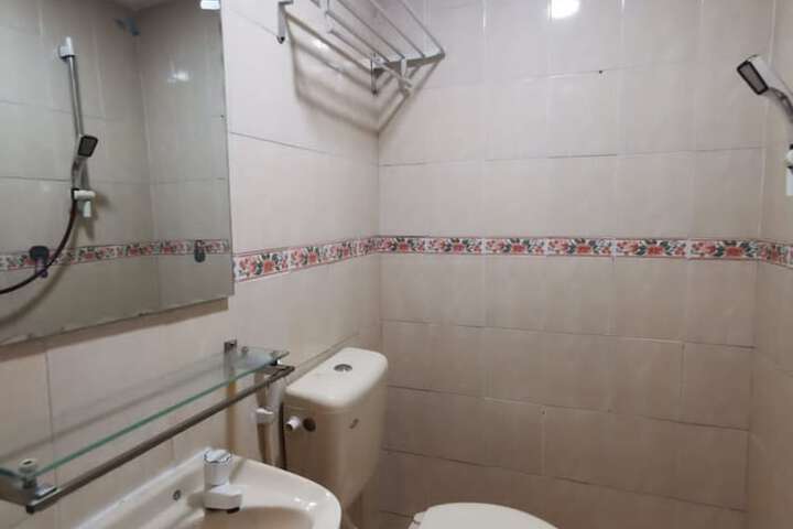 Room 19 of 23
