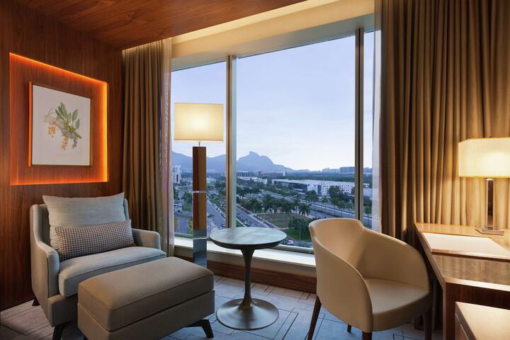 Room 25 of 105