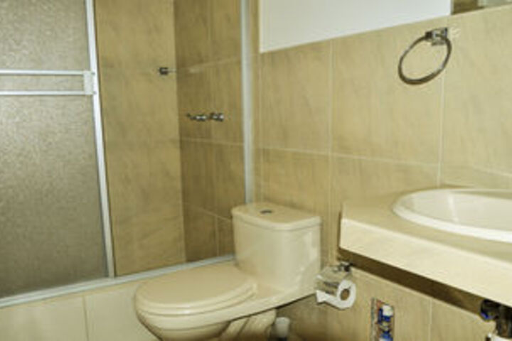 Room 2 of 22
