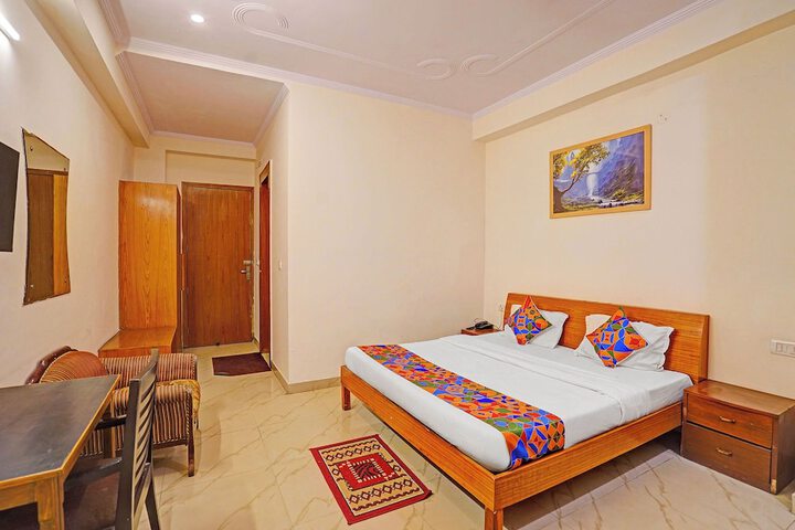 Room 21 of 29